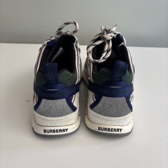 Burberry Union Check Archive Beige Low Cut Designer Trainers Sneakers Men Sz 9 - Picture 4 of 7